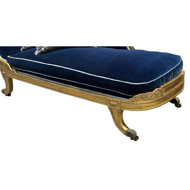 French Antique 18th C Louis XVI Giltwood Chaise Fainting Couch - Sapphire Blue Mohair For Sale - Image 3 of 7