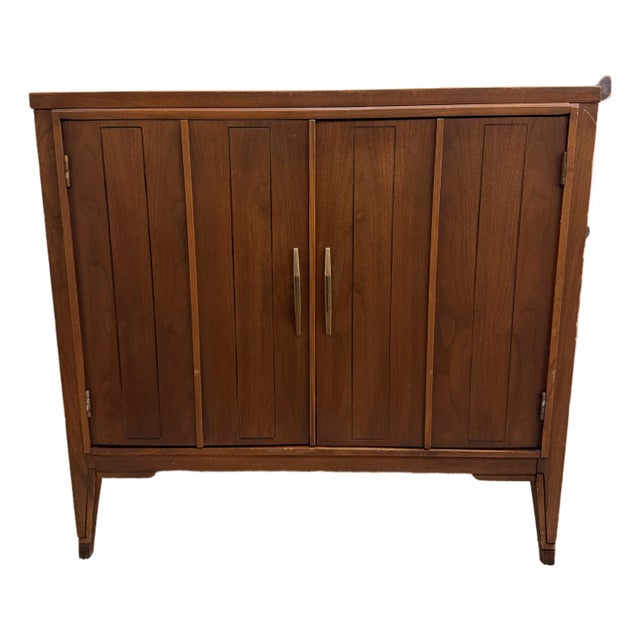Mid-Century Walnut Rosewood and Elm 2 Door Cabinet For Sale