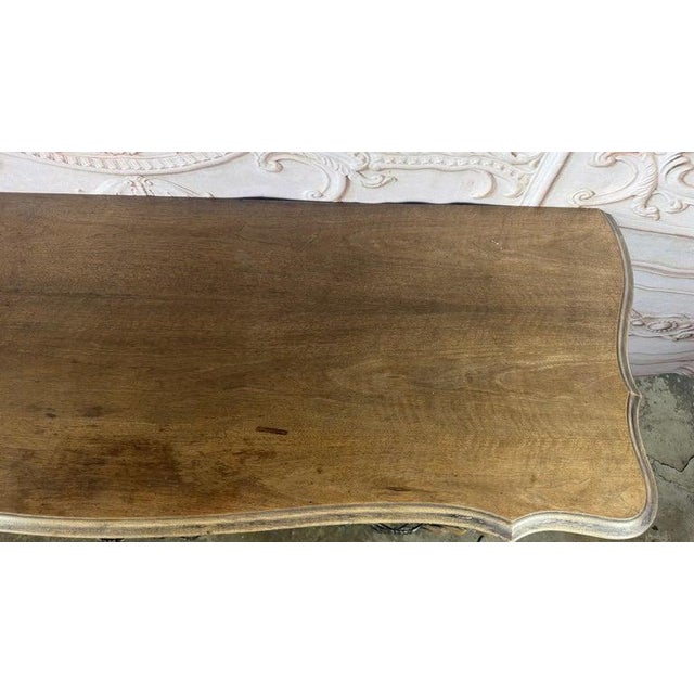 French Louis XV Style 9-Drawer Bombe Dresser in Bleached Fruitwood For Sale In Los Angeles - Image 6 of 18