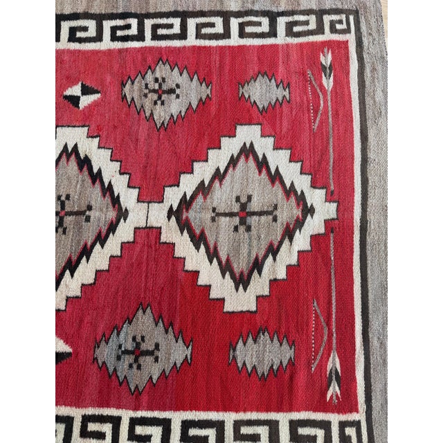 Authentic Navajo Rug c.1920 – Handwoven Native American Textile Geometric Design For Sale - Image 9 of 18