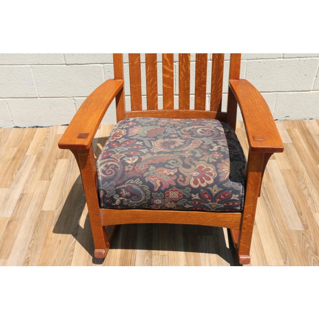 1940s Mission Style Solid Oak Rocking Chair | Arts & Crafts Wooden Rocker For Sale - Image 4 of 18