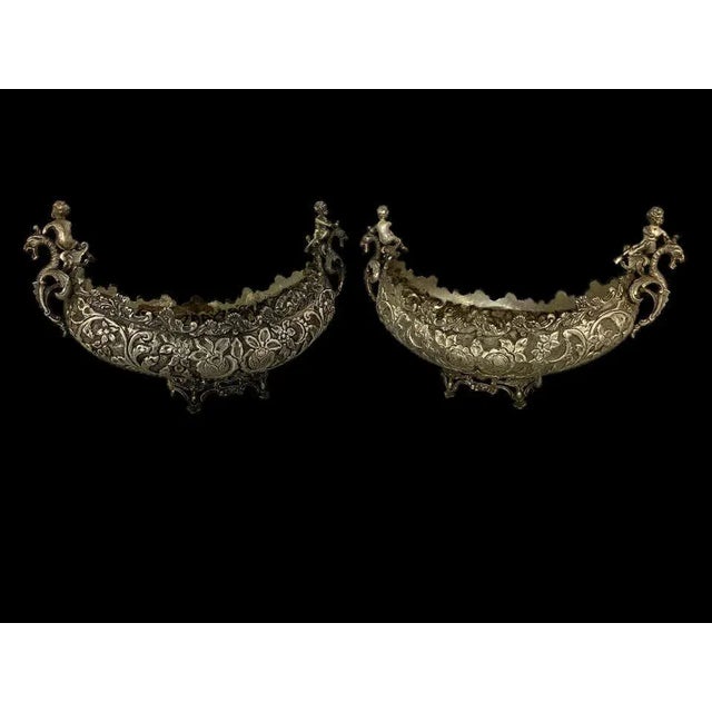 Venetian Silver-Plated Gondolas Serveware, 20th-Century, Set of 2 For Sale - Image 3 of 16