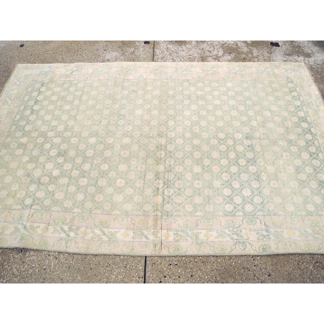 Galerie Shabab Collection Mid-20th Century Indian Cotton Agra Rug For Sale In New York - Image 6 of 9