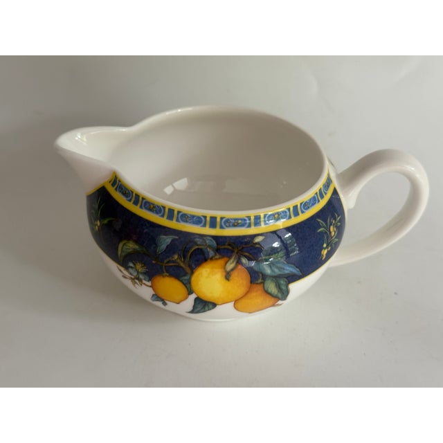 Vintage item from the 1990s, from England Item: Milk jug 0.15L Manufacturer: Wedgwood Series: CITRONS Condition: Unused,...