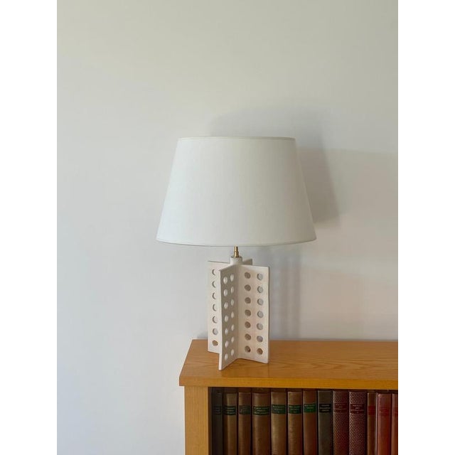 Charlotte Perriand L 01 Ceramic Table Lamp by Renzo Maar For Sale - Image 4 of 14