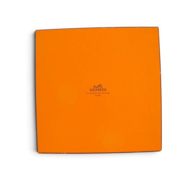 Hermes Paris Carre 90 Marché Flottant Du Lac Inlé Silk Scarf W/Box For Sale - Image 11 of 14