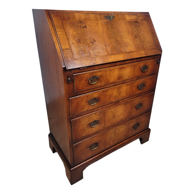 Edwardian Bureau Desk in Walnut, 1910 For Sale