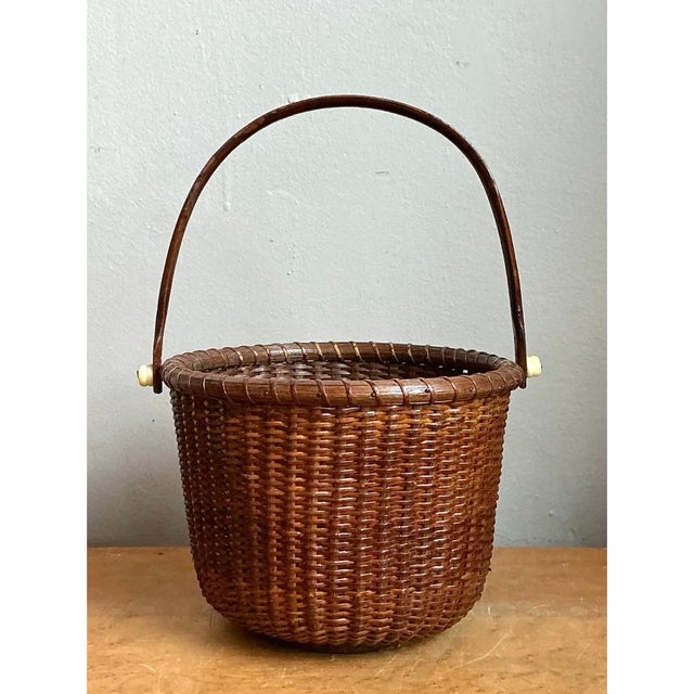 Contemporary Vintage Woven Rattan Nantucket Basket With Handle For Sale - Image 3 of 12