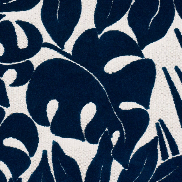 Contemporary SAMPLE - Schumacher Miramar Indoor/Outdoor Velvet Fabric In Navy For Sale - Image 3 of 4