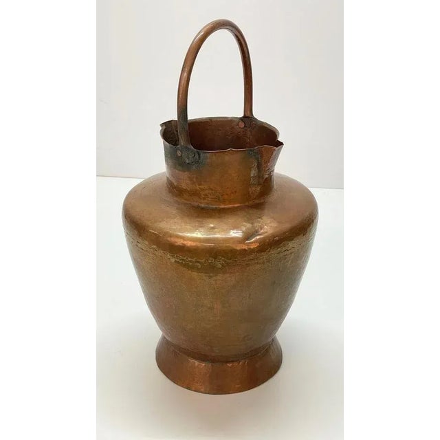 Italian Copper Vase ​​with Double Spouts and a Single Handle, Tuscany, 1930s For Sale - Image 13 of 18