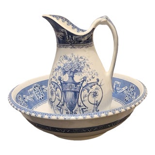 Antique Blue & White Victorian Pitcher & Bowl Wash Basin Marked "Boston B.F." For Sale
