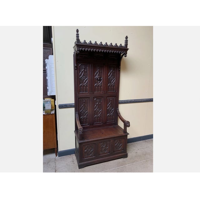 Antique Neo-Gothic Chest Bench, 1880 For Sale - Image 3 of 9