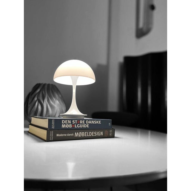 Metal Super-Circular™ Dining Table Model A825 by Fritz Hansen for Fritz Hansen, Denmark, 1988 For Sale - Image 7 of 9