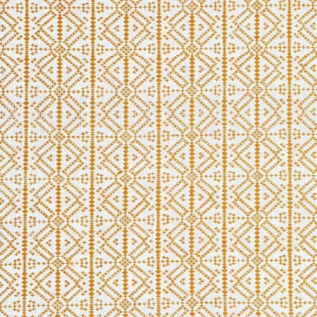 This lush and rich geometric has a beautiful hand and is woven by master Maya artisans on a loom using age-old techniques...