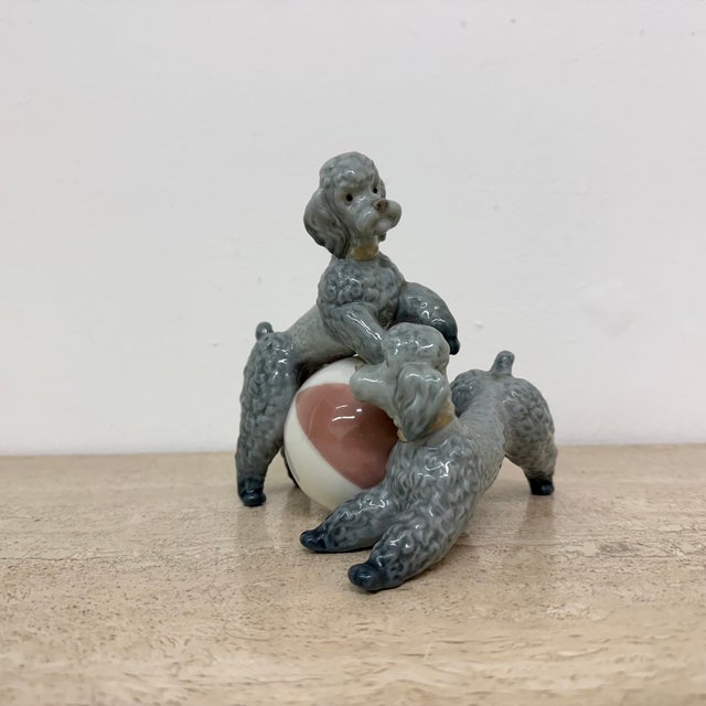 Spain Porcelain Poodle Sculpture, Spain, 1970s For Sale - Image 11 of 12