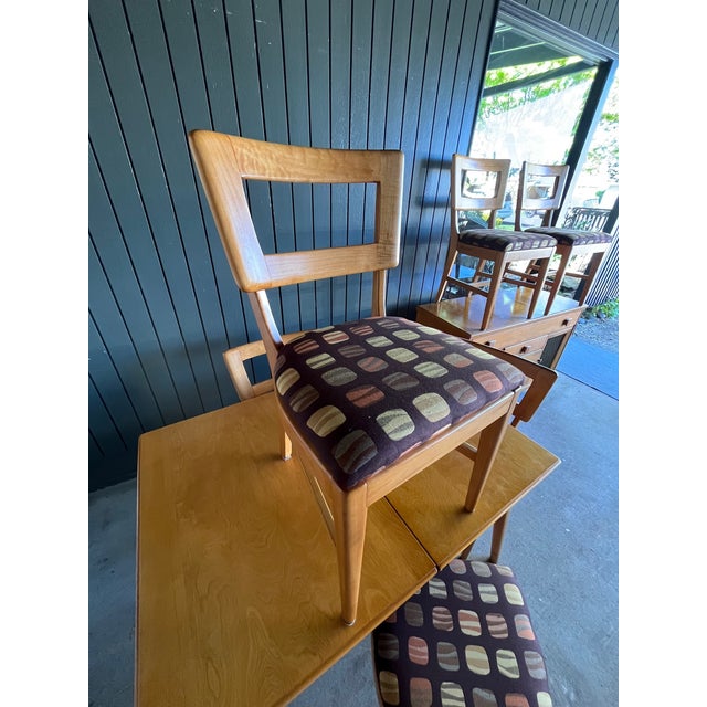 Mid-Century Modern Honey Finish 8-Piece Dining Set — In the Style of Heywood-Wakefield For Sale - Image 6 of 12