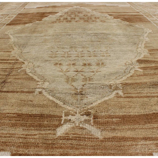 Mid 20th Century Midcentury Vintage Turkish Rug With Central Medallion in Brown and Ivory For Sale - Image 5 of 9