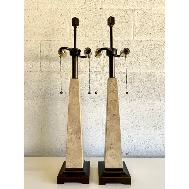 Vintage Hollywood Regency Coquina Stone Obelisk Lamps – A Pair For Sale - Image 4 of 12