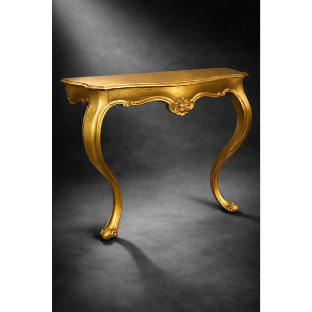 Vintage Italian Louis XV Style Gilt Console Table – Rococo Cabriole Leg Entry Table – Made in Italy For Sale - Image 4 of 7