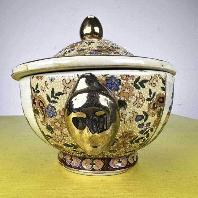Ceramic Chinese Royal Satsuma Porcelain Tureen For Sale - Image 7 of 12