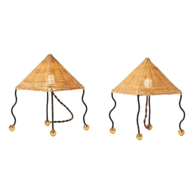 Aureus Woven Pyramid Table Lamp With Rattan and Black Lacquer Legs For Sale
