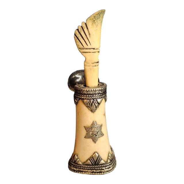 Rare 19thC Moroccan Judaica Camel Bone Inkwell Set - Star of David - Original Pen For Sale