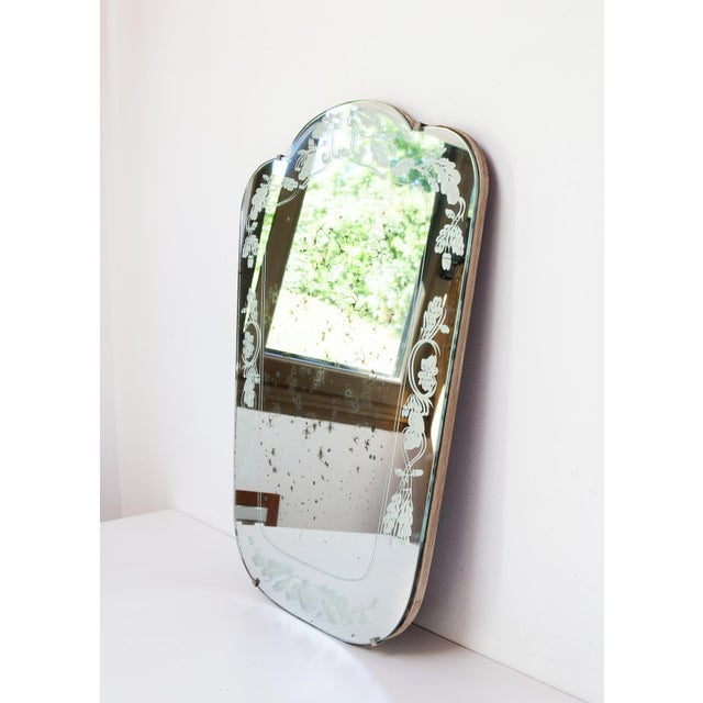 French Venetian Mirror with Engraved Glass, 1950 For Sale - Image 4 of 11