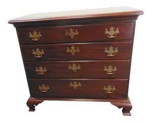 Chippendale Style Benchmade Solid Mahogany Chest