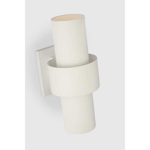 Transitional Julie Neill for Visual Comfort Signature Chalmette Medium Layered Sconce in Plaster White For Sale - Image 3 of 6
