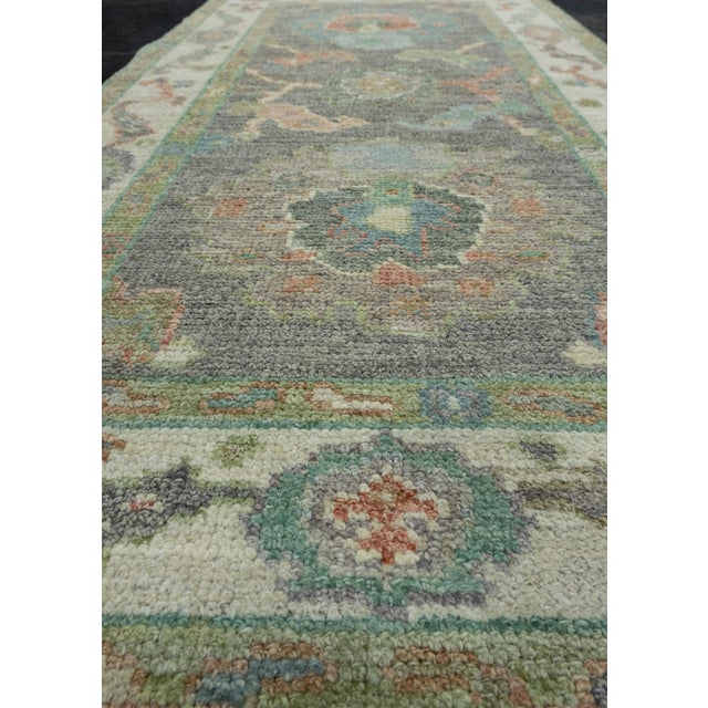 Early 21st Century Turkish Oushak Rug 2'8" x 5'1" #17469 For Sale - Image 5 of 8