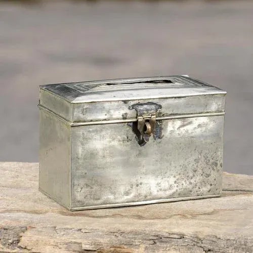 Silver-plated metal piggy bank from the 19th century with slot on the lid and central lock, internally covered in metal....
