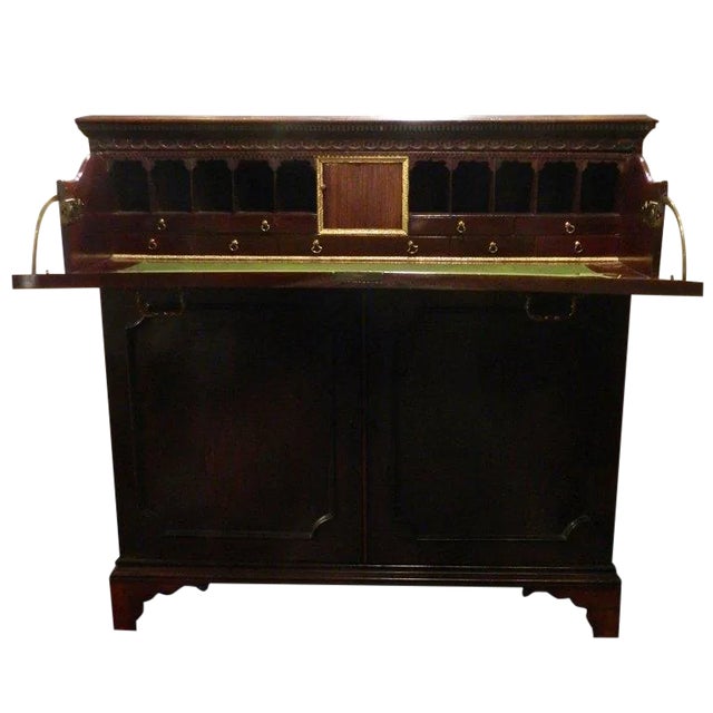 Circa 1825 English Mahogany Butlers Desk For Sale