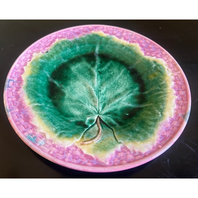 Late 19th Century Etruscan Majolica Mable Leaf Wall Plate by Griffin Smith & Hill, 1880's For Sale - Image 5 of 8