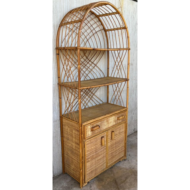 Curved Mid 20th Century Bookcase with Shelves and Doors in Bamboo Italian Design For Sale - Image 18 of 18