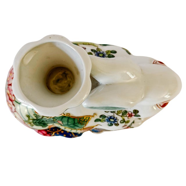 Vintage Hand-Painted Chinoiserie Tobacco Leaf Porcelain Rabbit Candlestick For Sale - Image 9 of 10