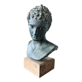 Example of Models and Figurines