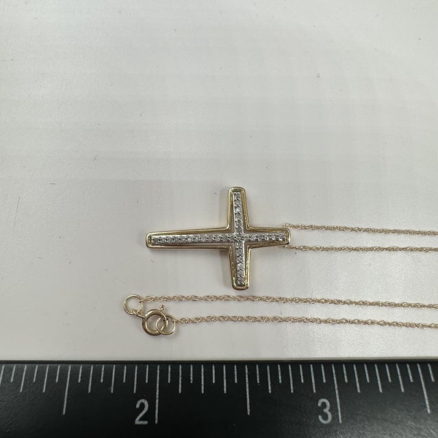 Early 21st Century Diamond Cross Necklace in 10kt Yellow Gold – 0.12ctw, 18in, New For Sale - Image 5 of 5