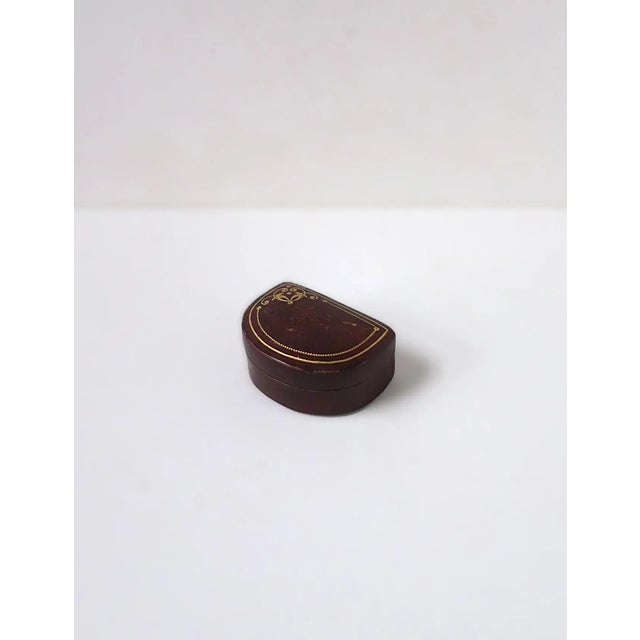 Mid 20th Century Italian Leather Jewelry Box, Small For Sale - Image 5 of 10