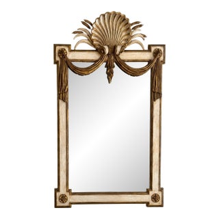 Mid-Century Italian Hollywood Regency Carved Wood Shell & Wheat Painted Mirror For Sale