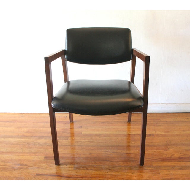 Mid-Century Modern Mid Century Modern Arm Chair by United Chair Company For Sale - Image 3 of 5