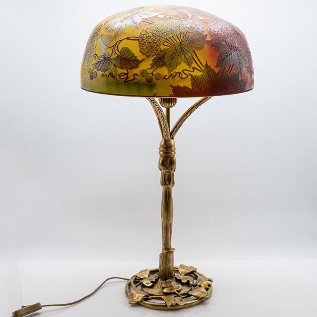 Bronze and Floral Glass Table Lamp from Daum, France, 1900s For Sale - Image 13 of 15