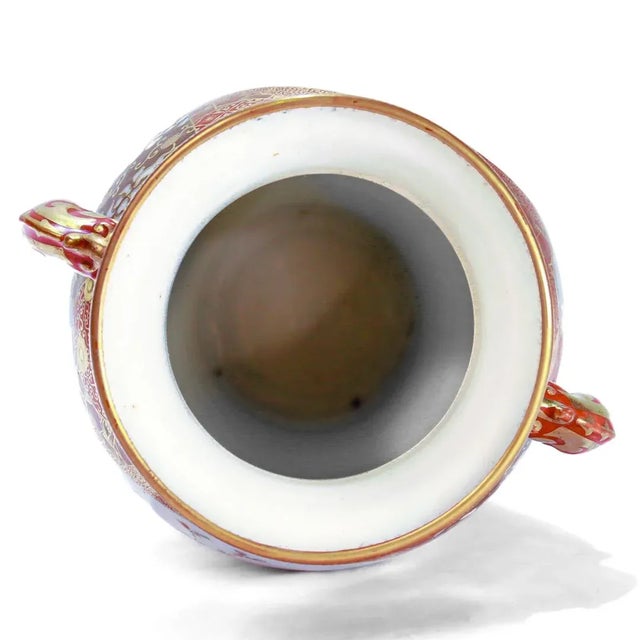 Red Antique Japanese Meiji Period Kutani Porcelain Vase by Shoundo / Matsumoto Sahei For Sale - Image 8 of 10