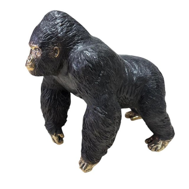 Sculpture of Gorilla with Fur, 2020s, Bronze For Sale - Image 6 of 6