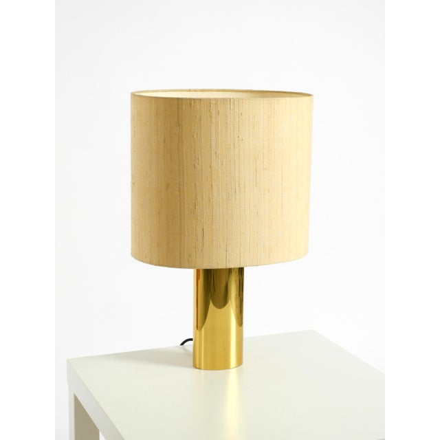 Vintage Brass Table Lamp with Wild Silk Shade from Vereinigte Werkstätten Collection, 1970s For Sale - Image 9 of 18