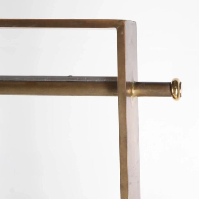 Vintage Rack in Brass, in Good conditions. Designed 1970 to 1979