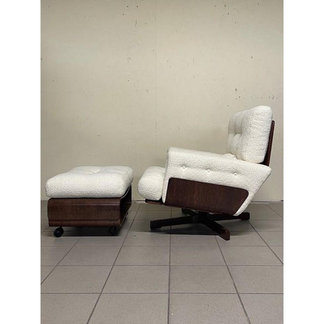 Model 401 Armchair with Footrest by Menilio Taro for Cinova, 1964 For Sale - Image 15 of 18