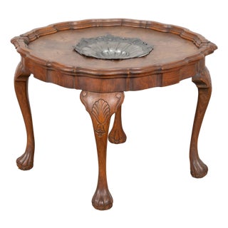 Early 20th Century Danish Round Coffee Table With Removable Tray For Sale
