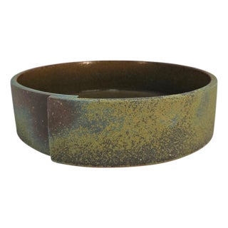 Late 20th Century Japanese Stoneware Ikebana Suiban With Variegated Glaze For Sale