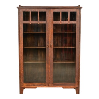 Limbert Style Antique Mission Oak Arts & Crafts Glass Front Bookcase Cabinet, Circa 1910 For Sale