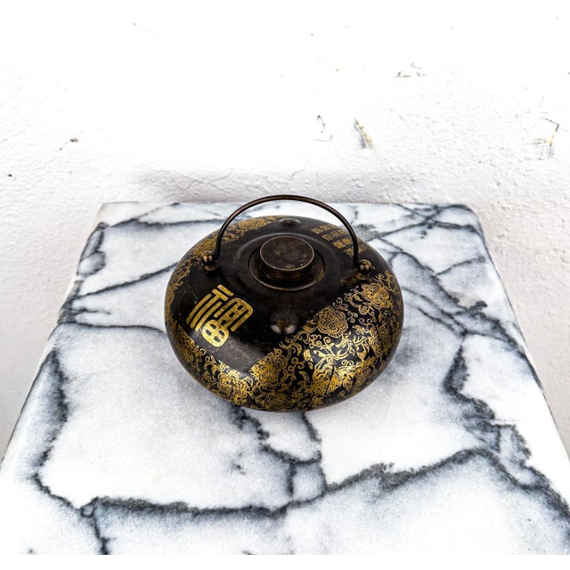 Early 20th Century Brass Chinese Bed Warmer For Sale In Portland, OR - Image 6 of 12